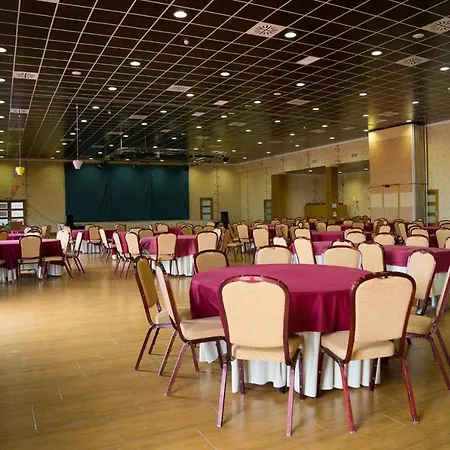 Romero Hotel