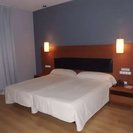 Romero Hotel